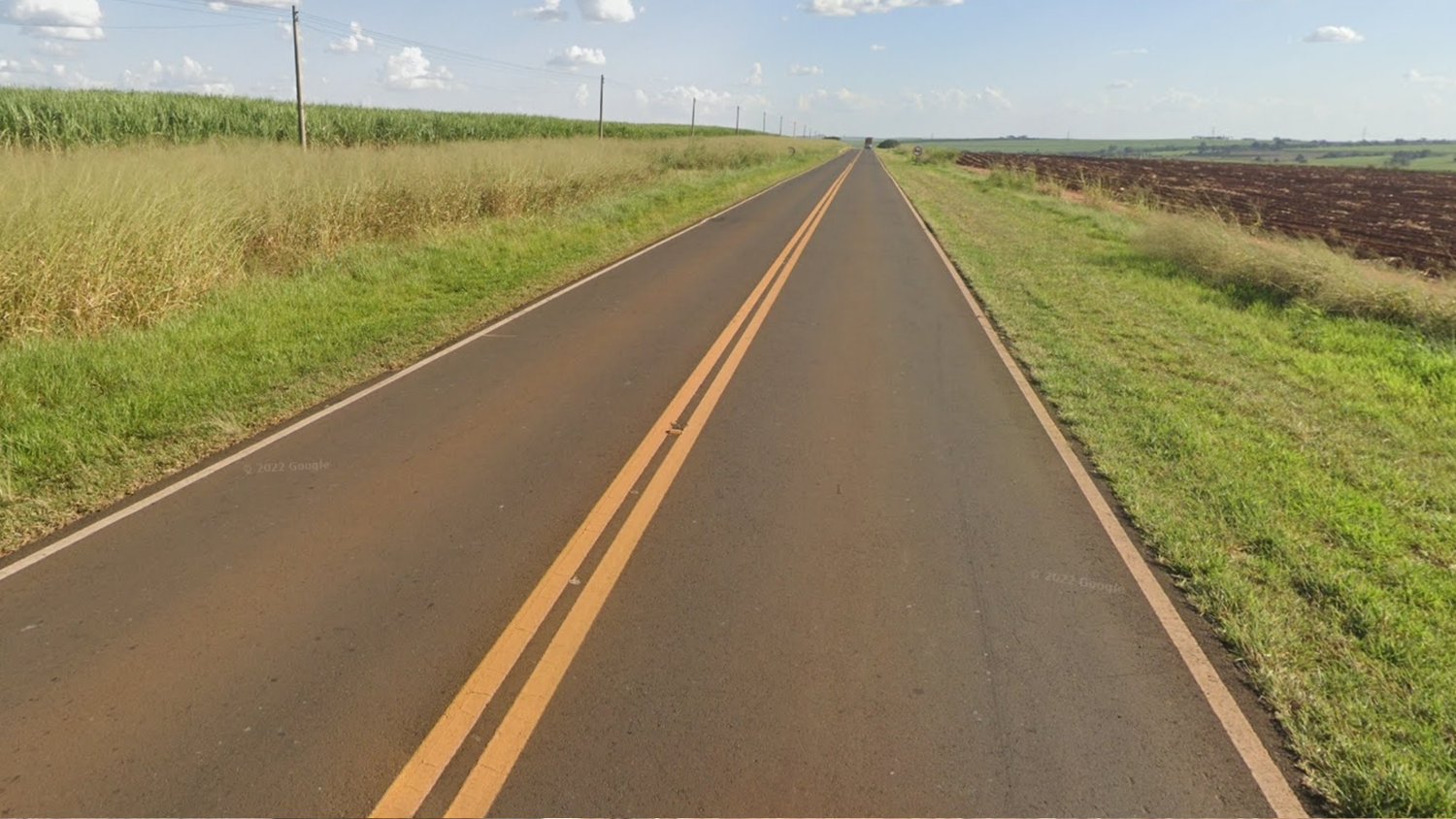 brazil-Road Lines-1