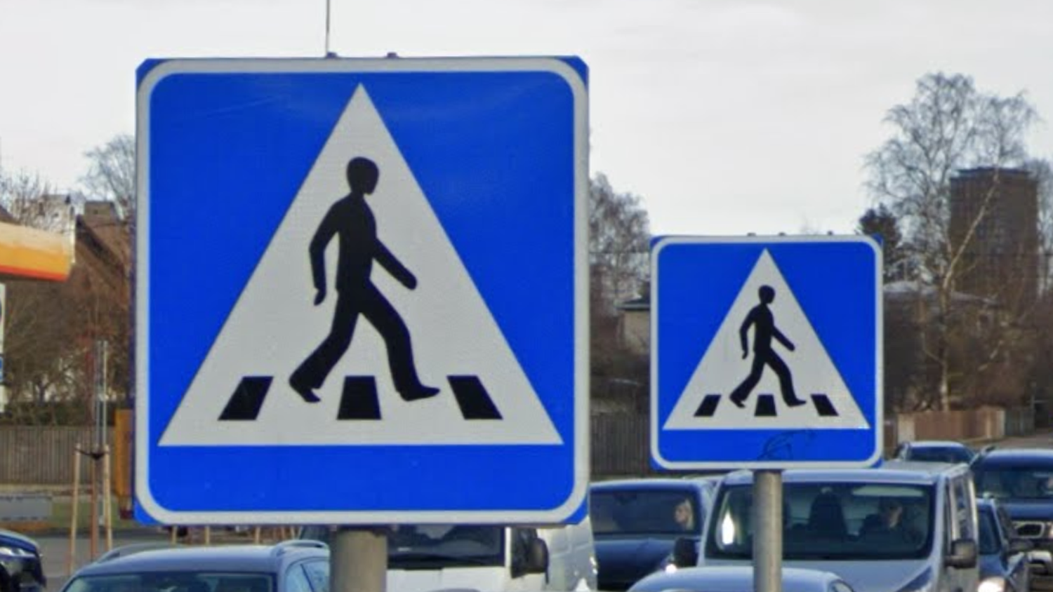 estonia-Pedestrian Sign-1