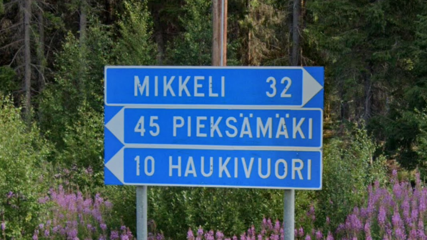 finland-Direction Sign-1