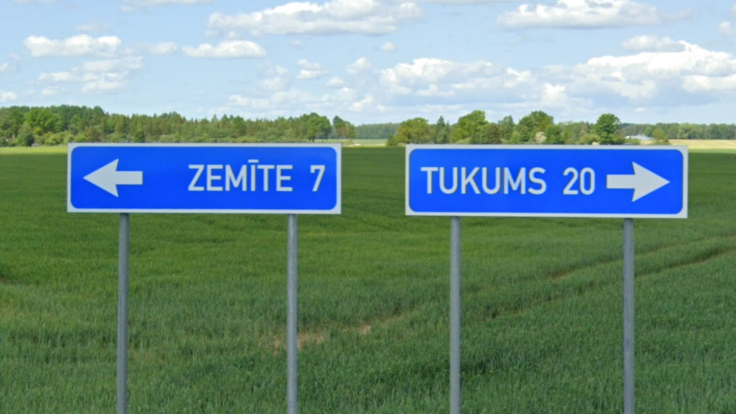 latvia-Direction Sign-1