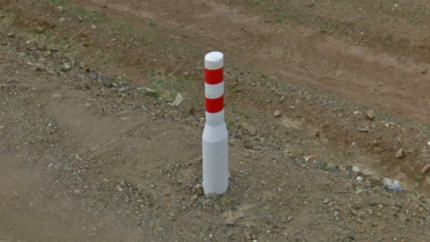 mongolia-Bollard-1