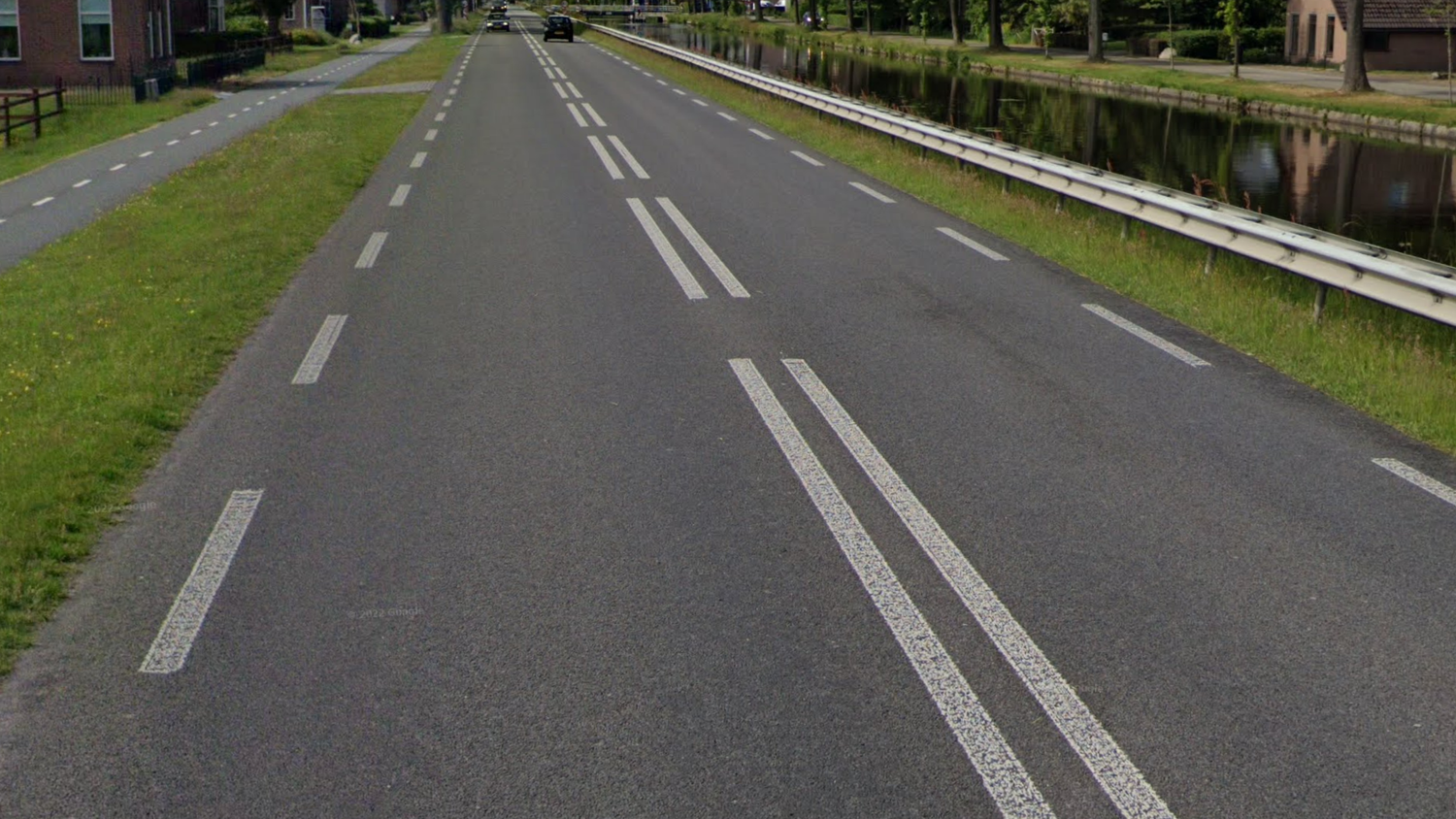 netherlands-Road Lines-1