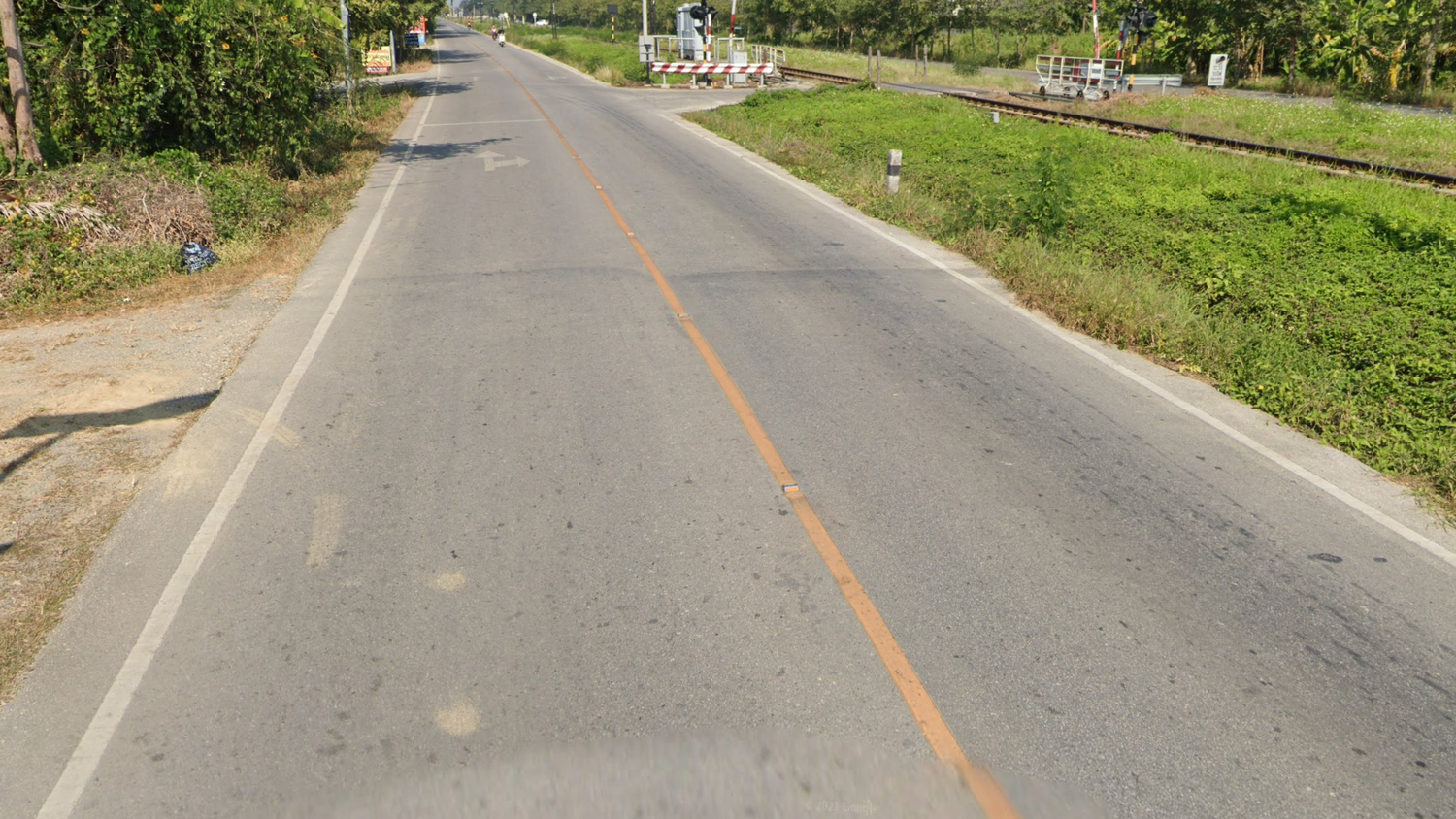 thailand-Road Lines-1