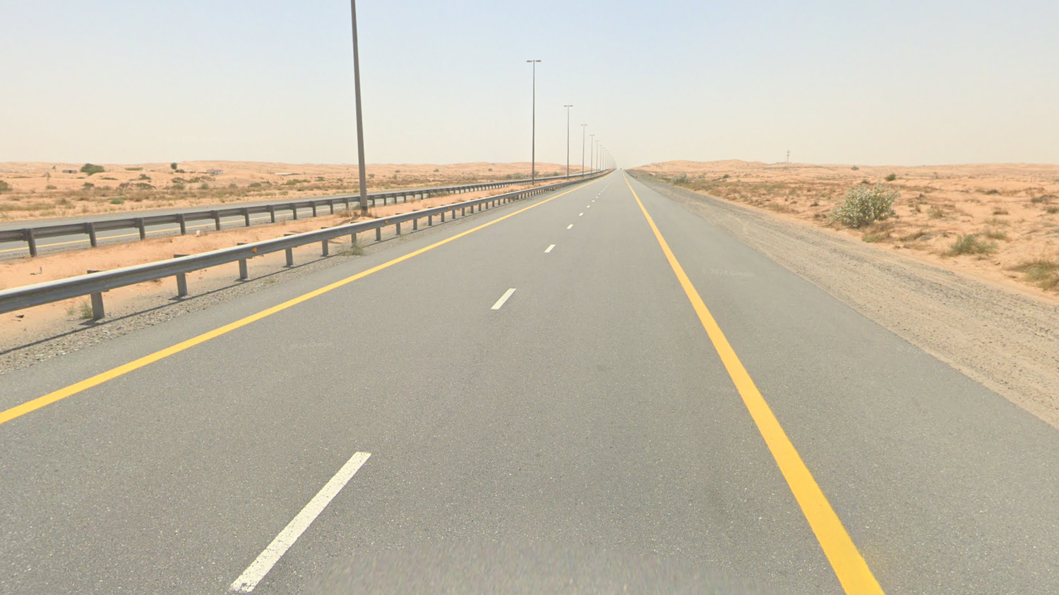 united-arab-emirates-Road Lines-1